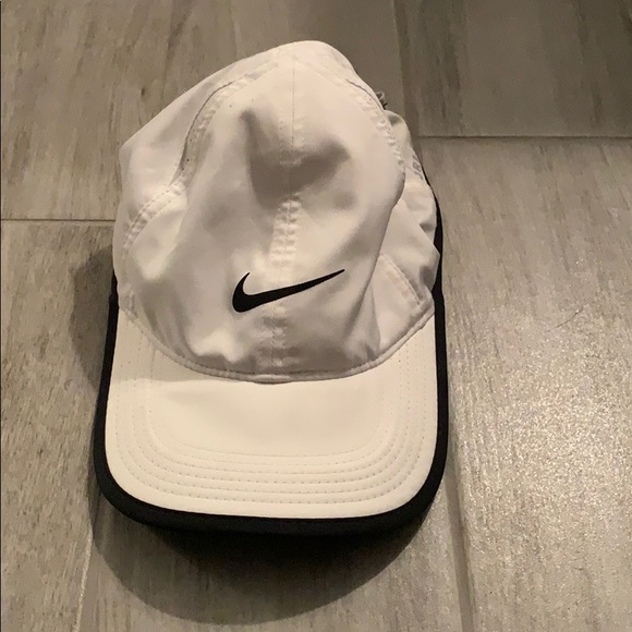 nike hat small logo